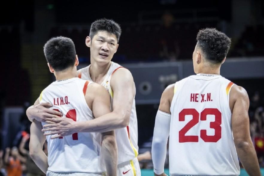 开云体育移动版-杨鸣：锋线群整体发挥取胜，这是中国男篮近年来少有的案例